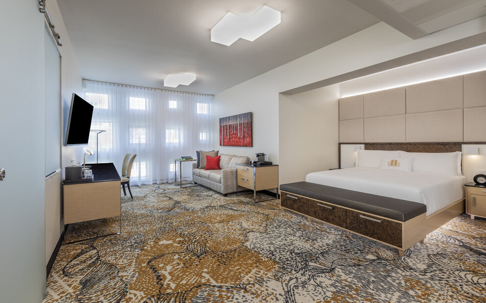 Junior Suite, one King bed